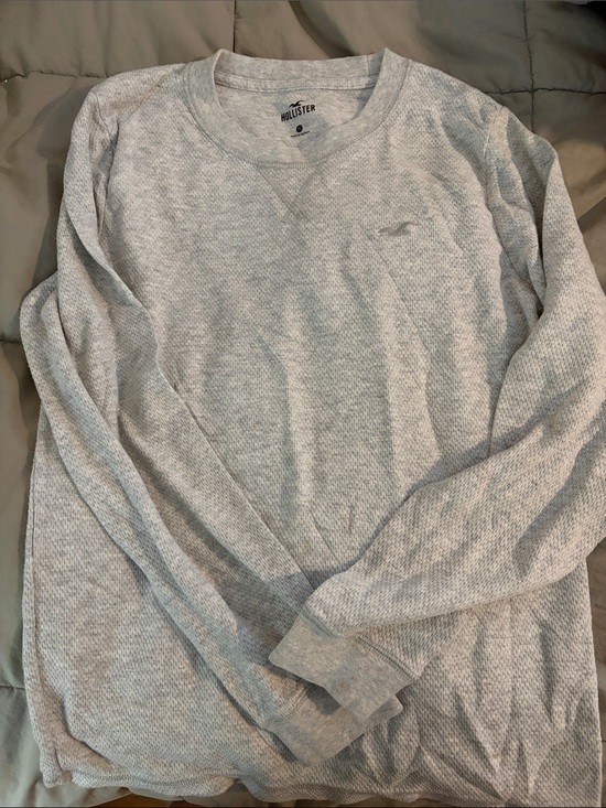 Hollister Other - Hollister men’s long sleeve t